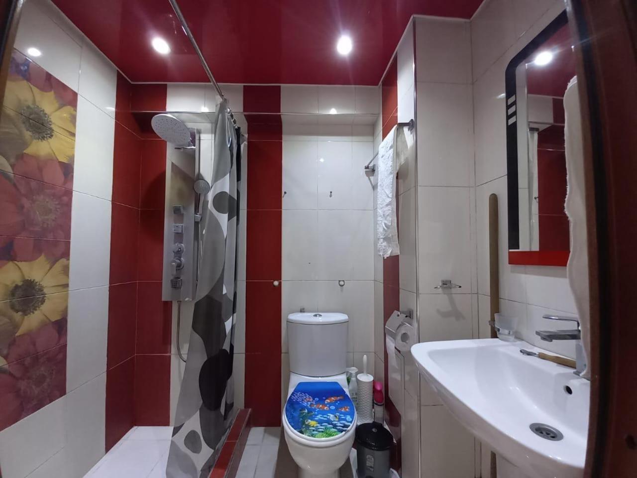 Gevorg'S Appartment Erevan Esterno foto