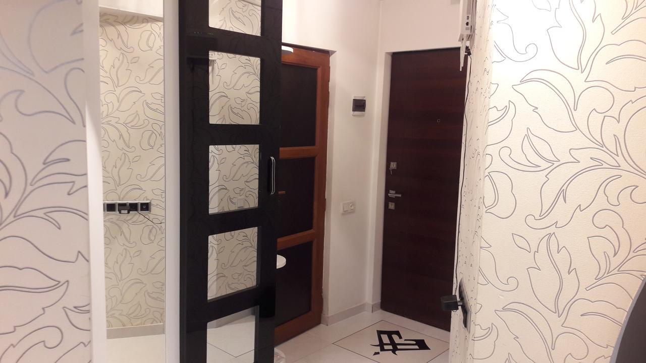 Gevorg'S Appartment Erevan Esterno foto